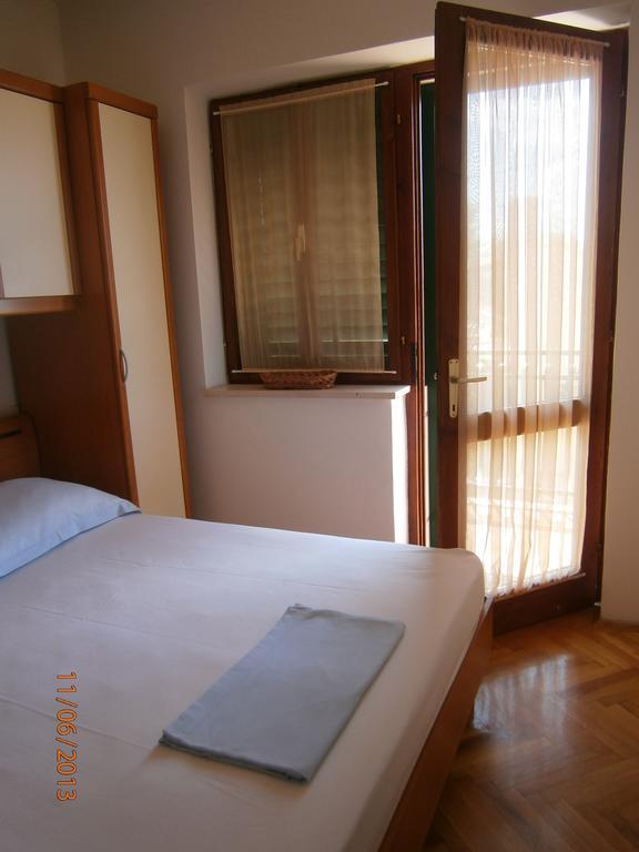 Villa Miranda - Croazia Omis Phòng bức ảnh
